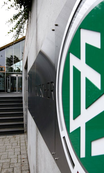 Tax authorities probing Germany's 2006 World Cup bid raid DFB offices